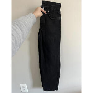 Vintage 1992 Levi’s Black Women's Straight Leg Jeans Made in USA Modern 24/25/26